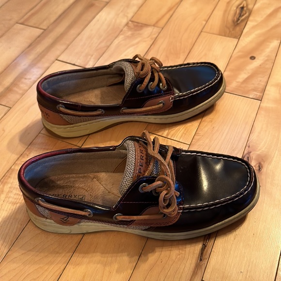 Sperry Shoes - Picture 2 of 8